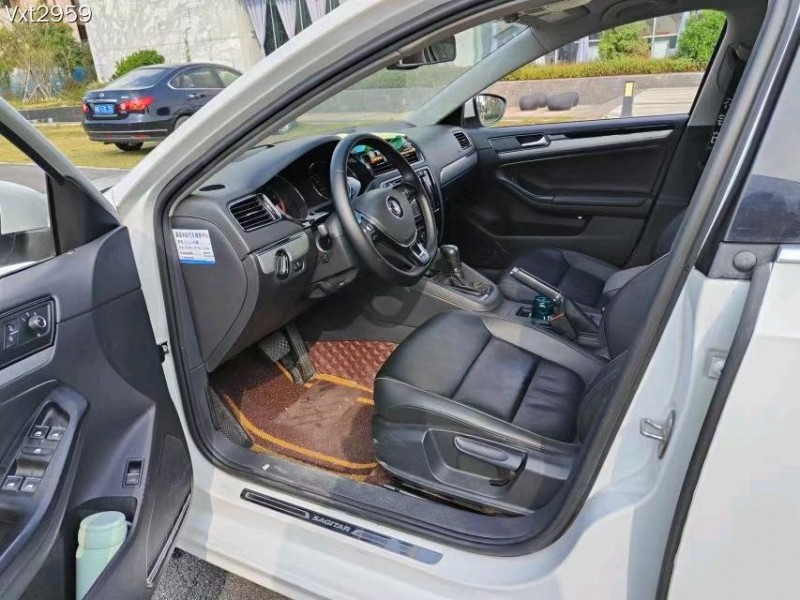 东莞18年大众速腾6