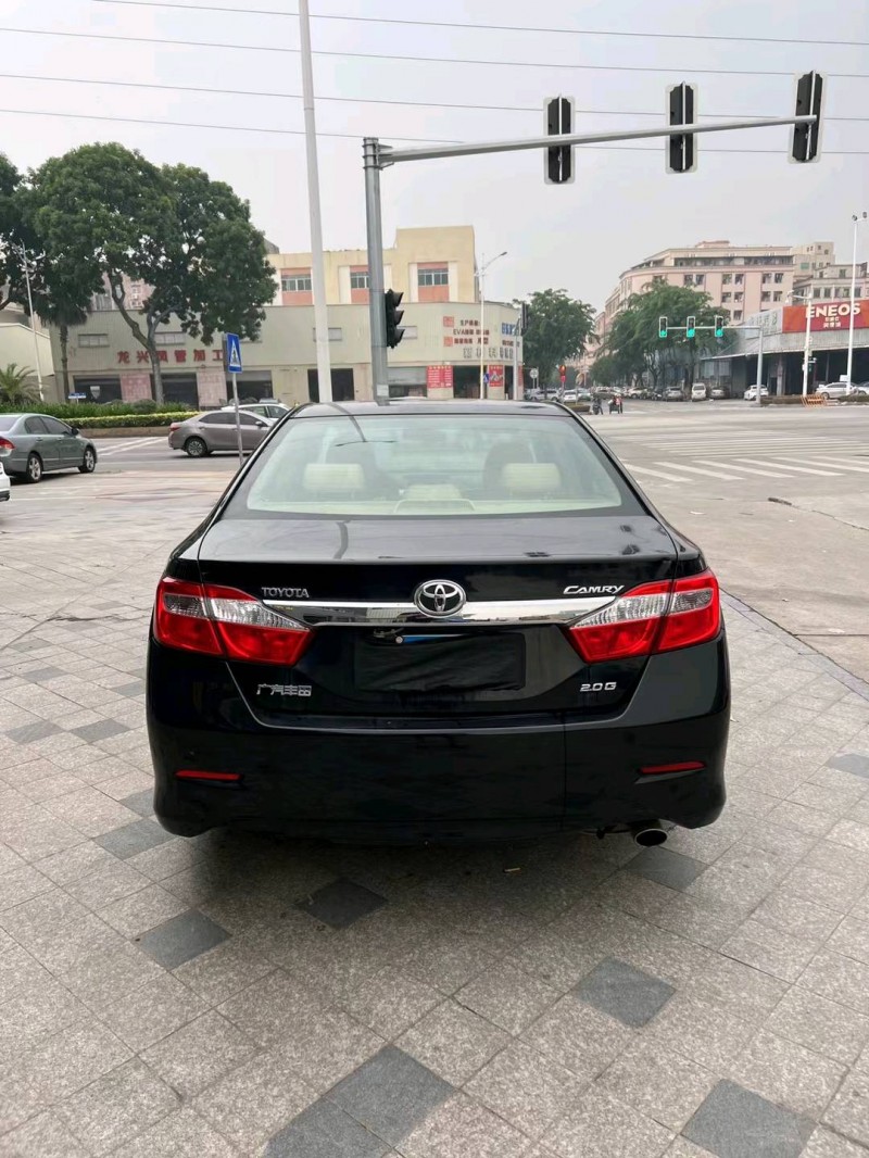 东莞13年丰田凯美瑞7