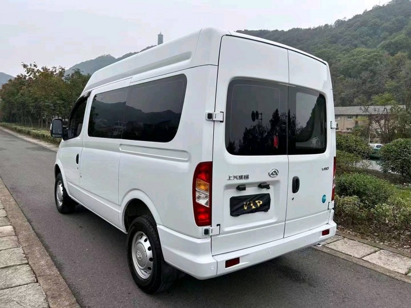 臺州22年大通V802