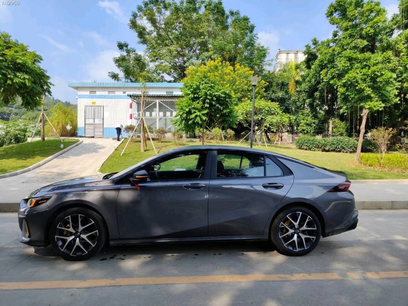 东莞22年传祺影豹8