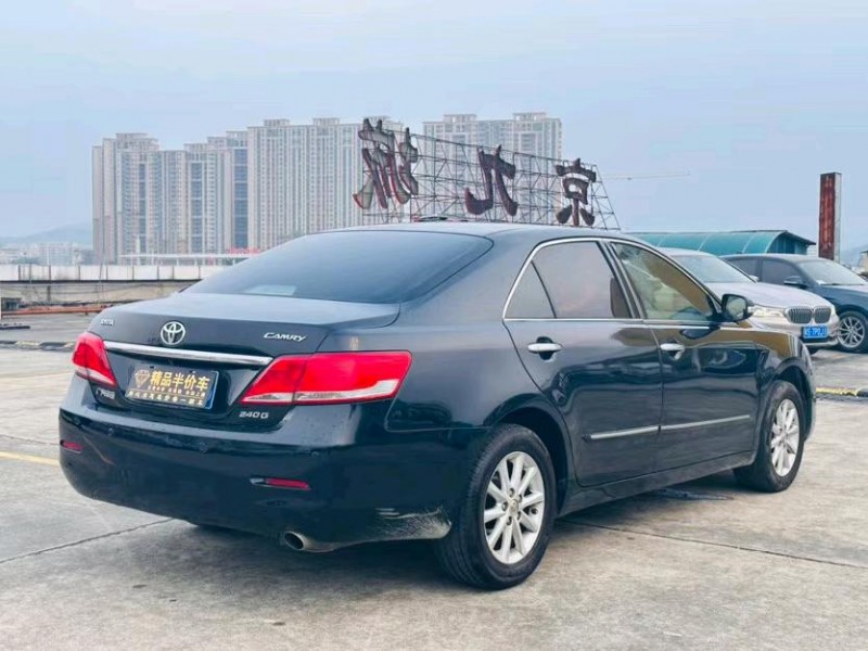 东莞09年丰田凯美瑞7