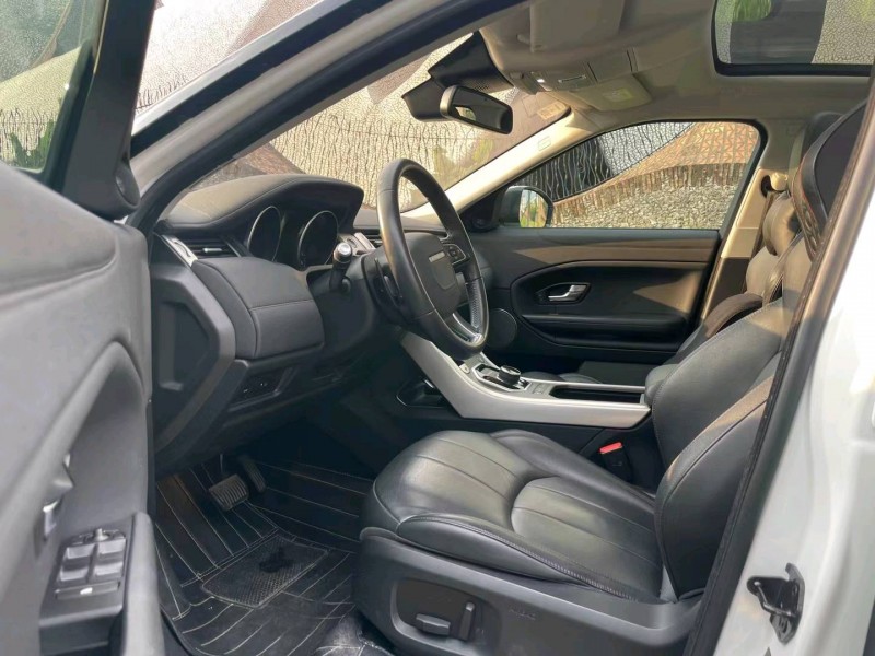 广州18年路虎极光5