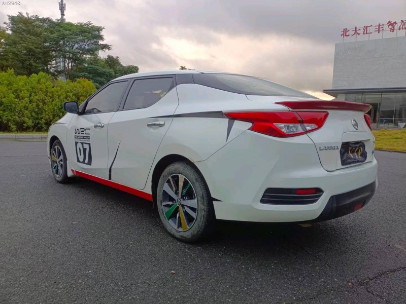 东莞17年日产蓝鸟8