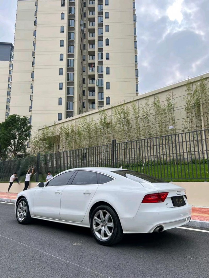 东莞14年奥迪A7L8