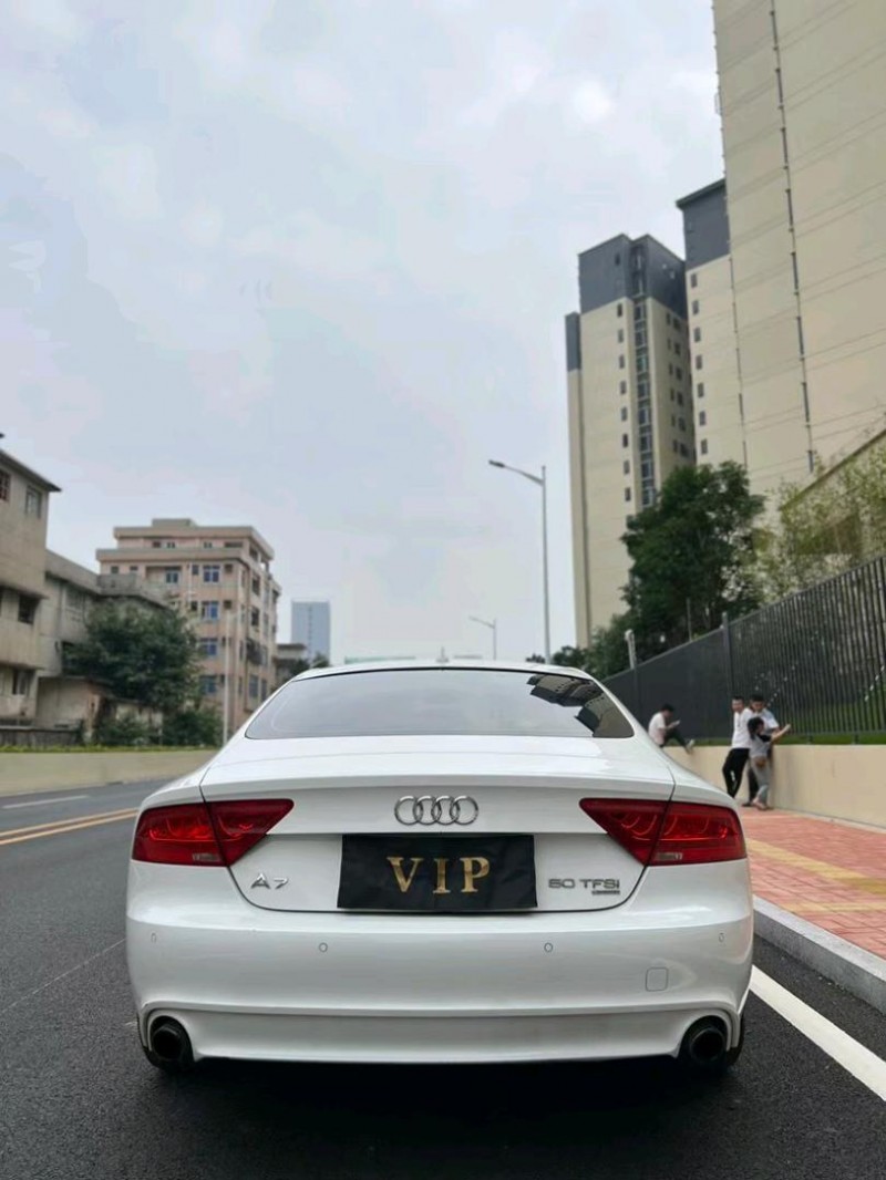 东莞14年奥迪A7L9