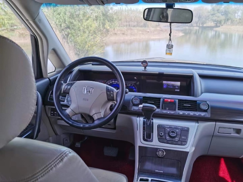 石家庄14年本田艾力绅8