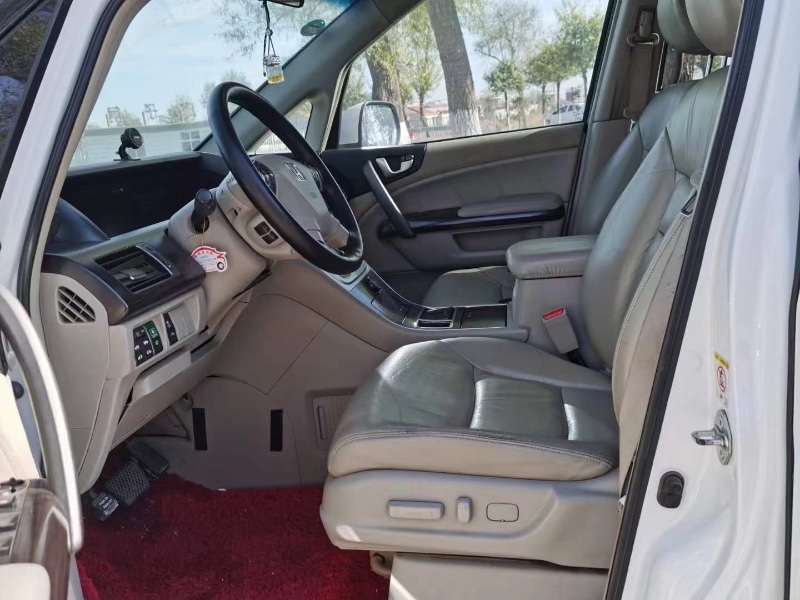 石家庄14年本田艾力绅6