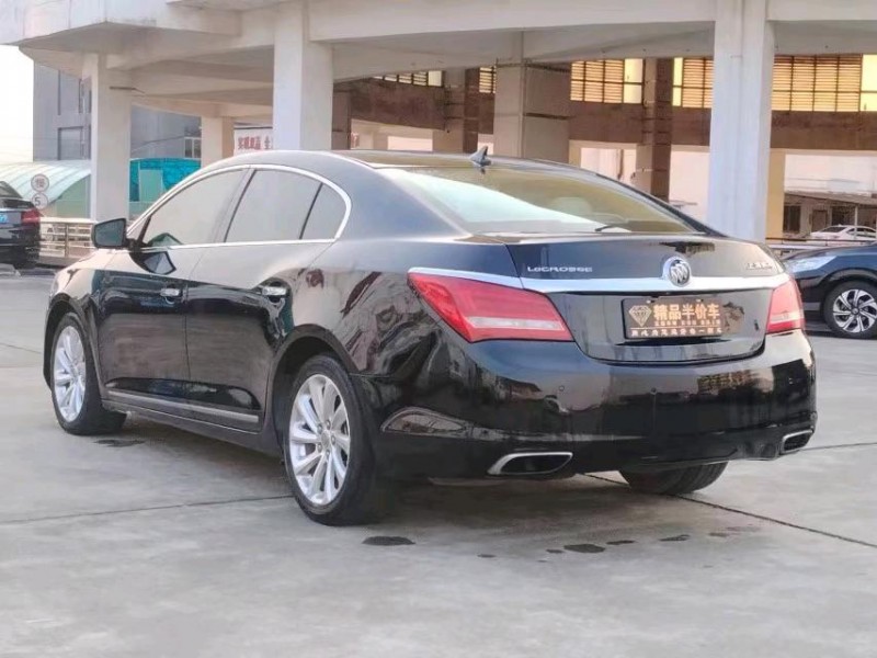 东莞15年别克君越10