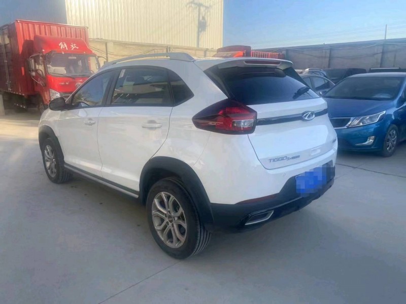 保定22年奇瑞瑞虎3x8