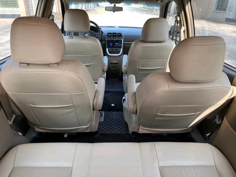 保定16年别克GL86