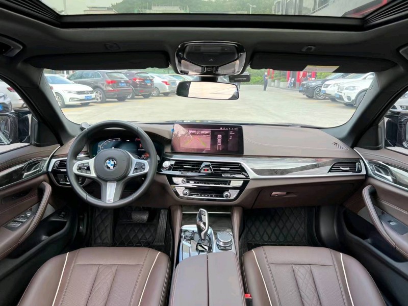 东莞21年宝马5系4