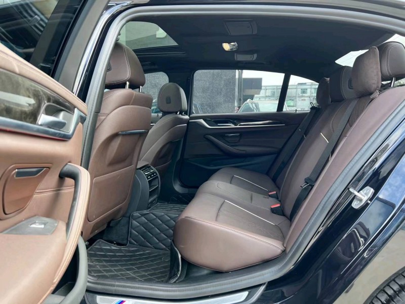 东莞21年宝马5系6