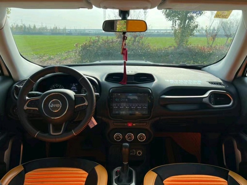 盐城18年Jeep自由侠7