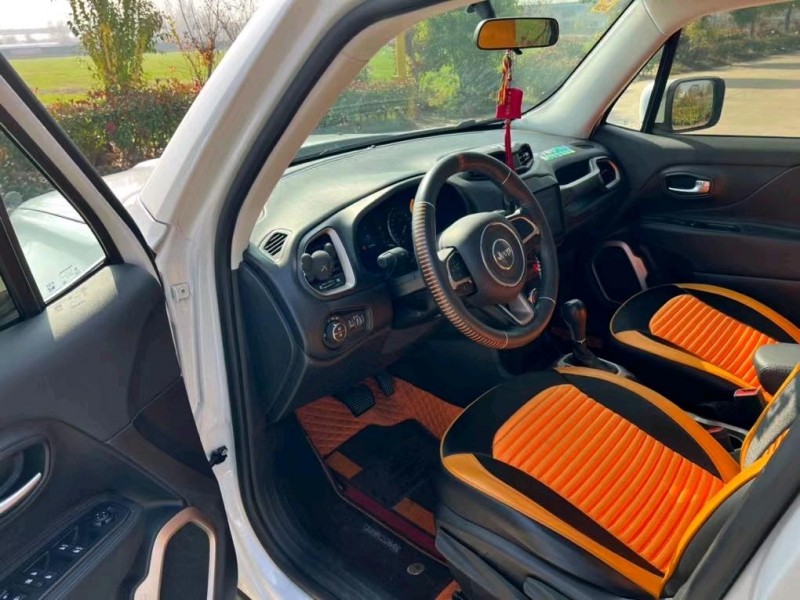 盐城18年Jeep自由侠8