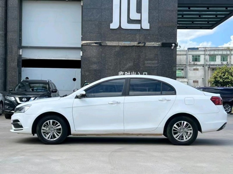 东莞19年吉利帝豪4