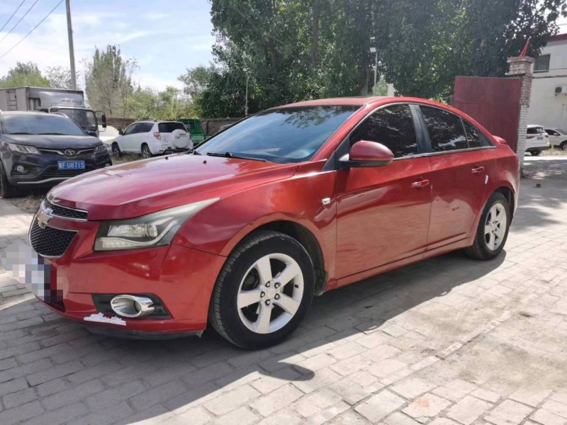 保定10年雪佛兰科鲁兹3