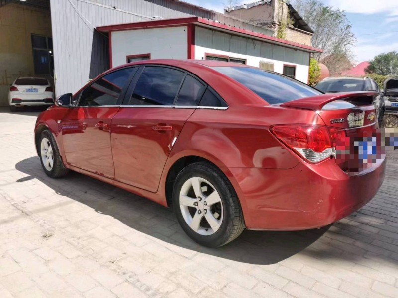 保定10年雪佛兰科鲁兹7