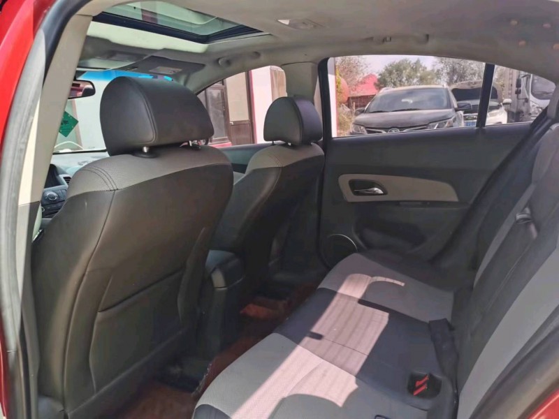 保定10年雪佛兰科鲁兹6