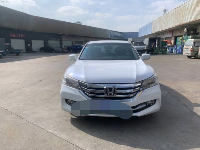 东莞15年本田雅阁1