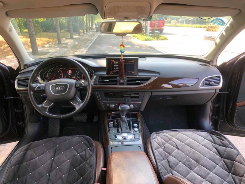 北京13年奥迪A6L6