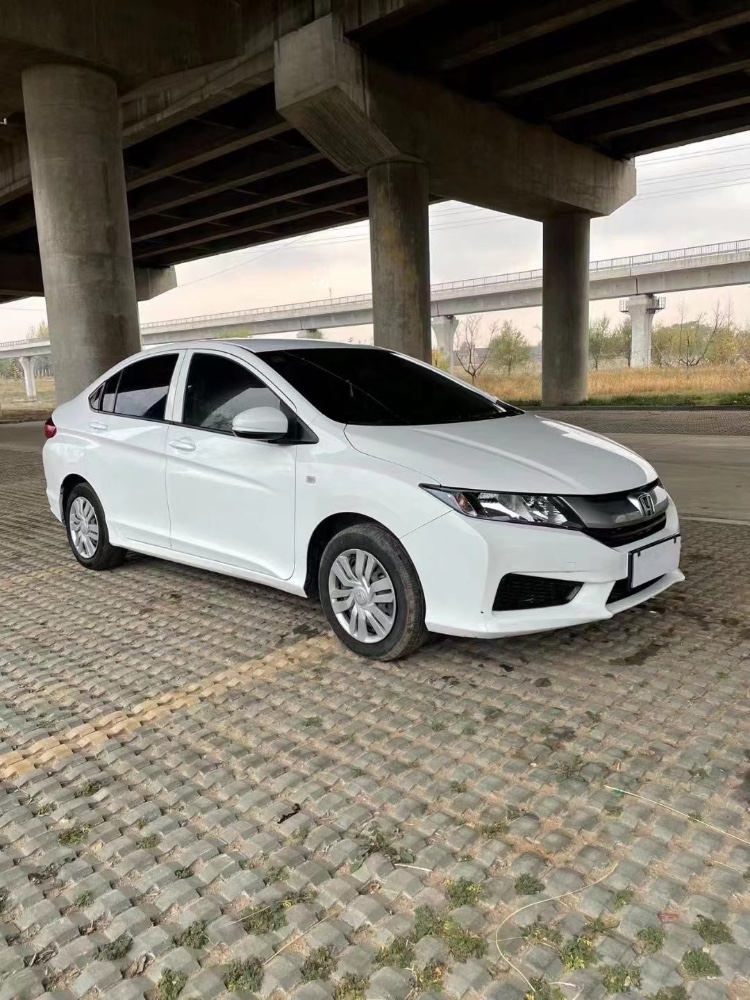 青岛17年本田锋范6