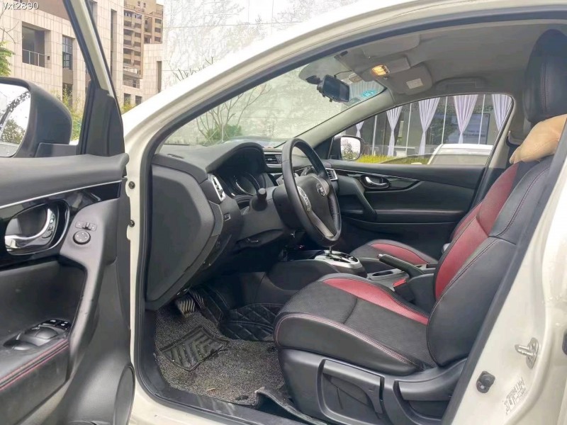 东莞18年日产逍客3