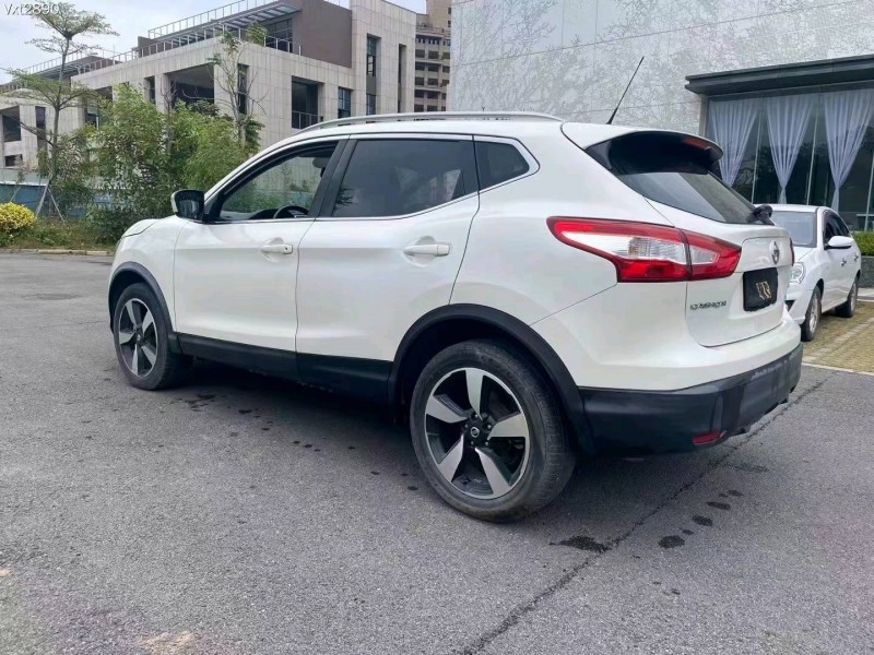 东莞18年日产逍客5