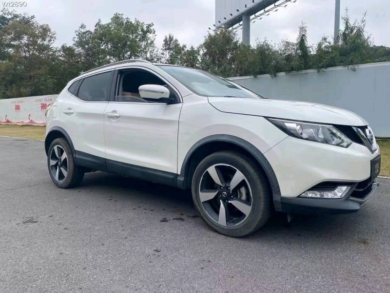 东莞18年日产逍客7