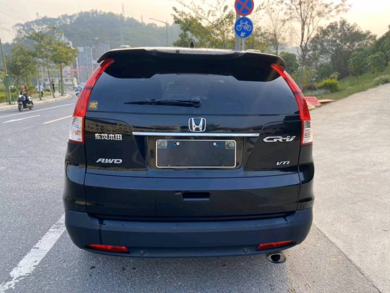 广州13年本田CRV4