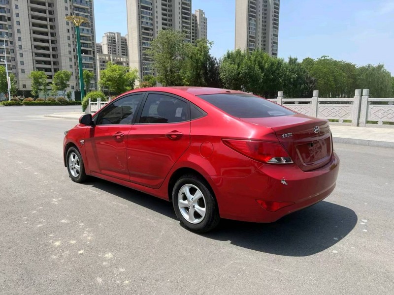 徐州14年现代瑞纳6