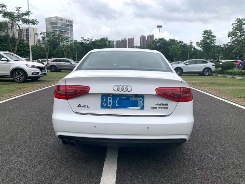 广州16年奥迪A4L9