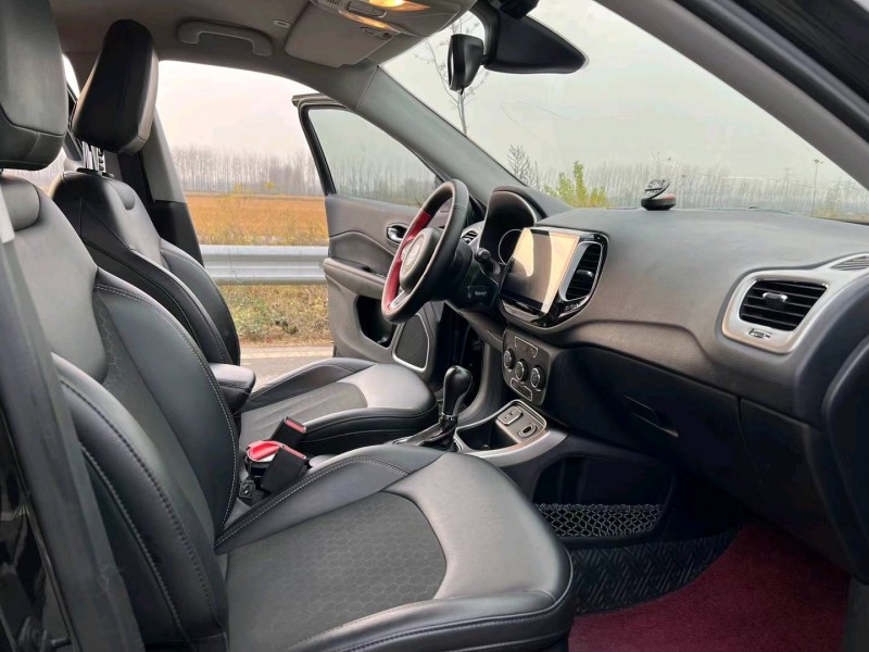 徐州17年Jeep指南者6