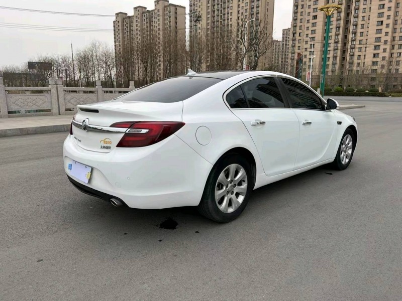 徐州15年别克君威4