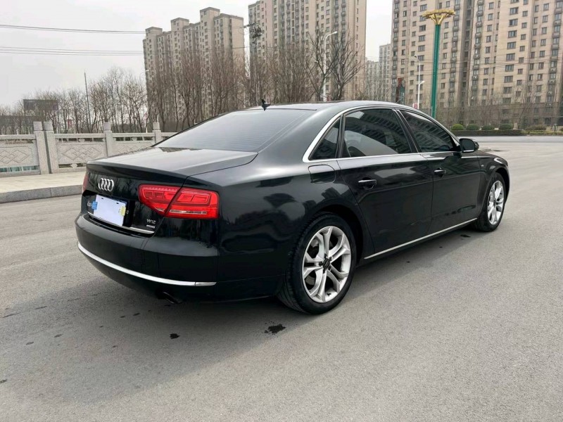 徐州14年奥迪A8L6