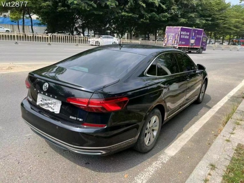 东莞19年大众帕萨特8