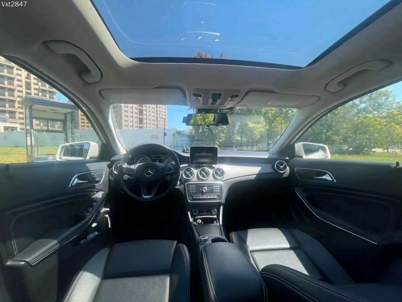 东莞17年奔驰GLA6