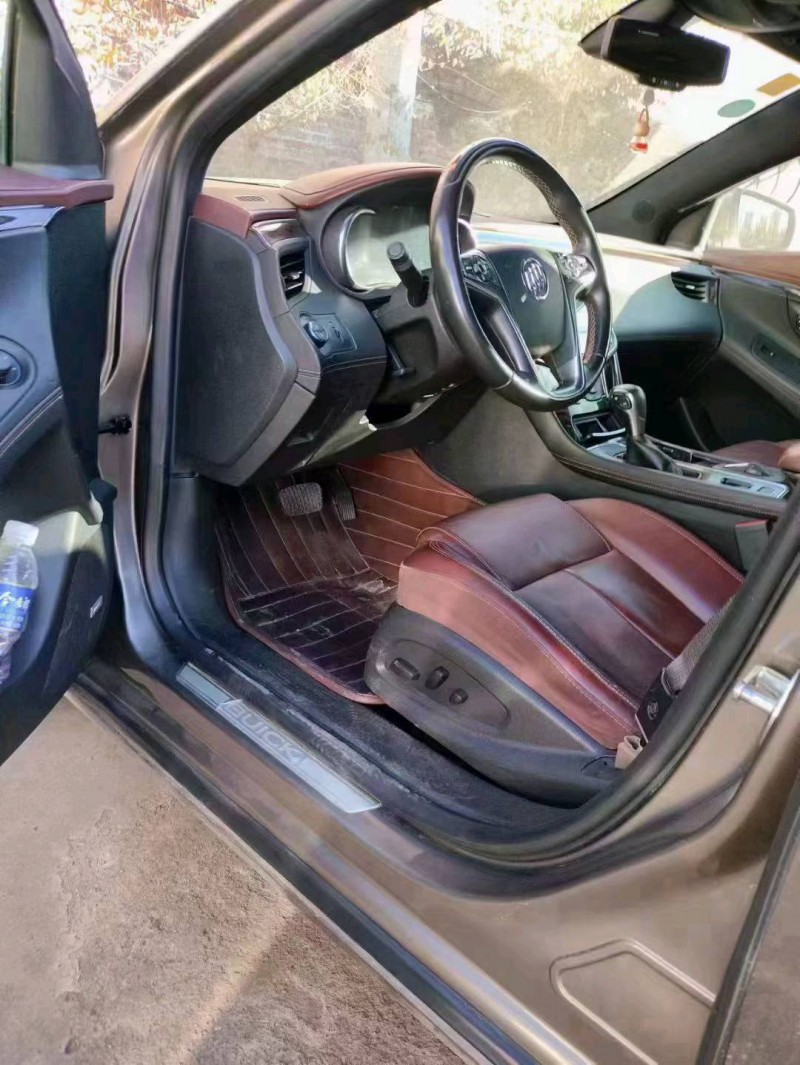 邯郸15年别克君越4