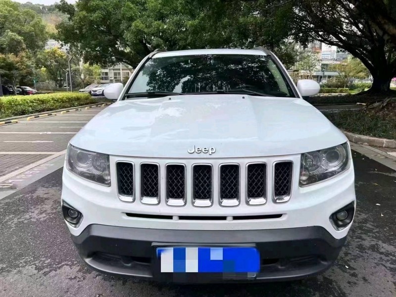 嘉興14年Jeep指南者1
