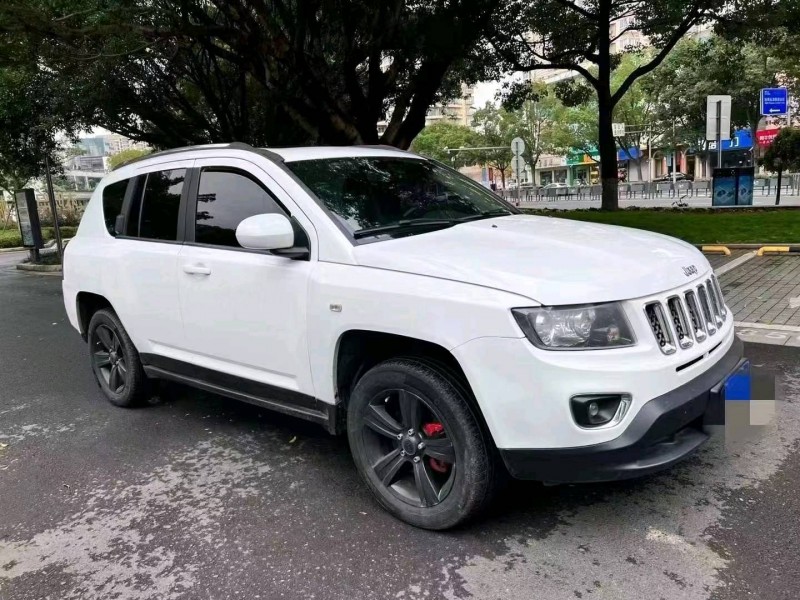 嘉兴14年Jeep指南者3