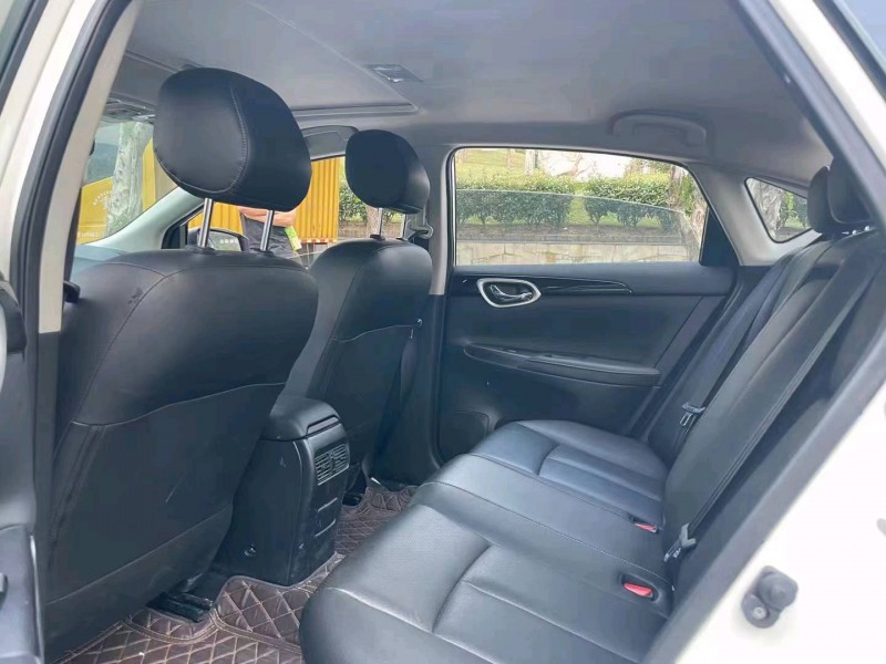 邯郸21年日产轩逸3