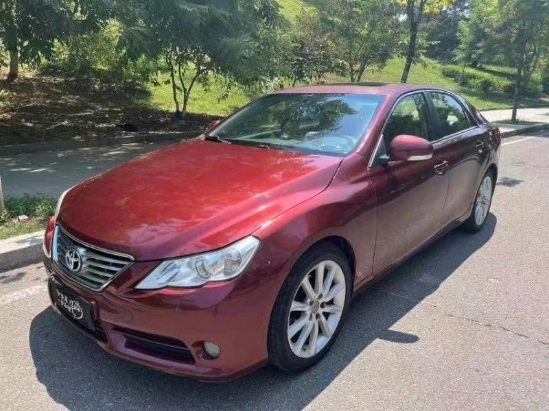 东莞11年丰田锐志2