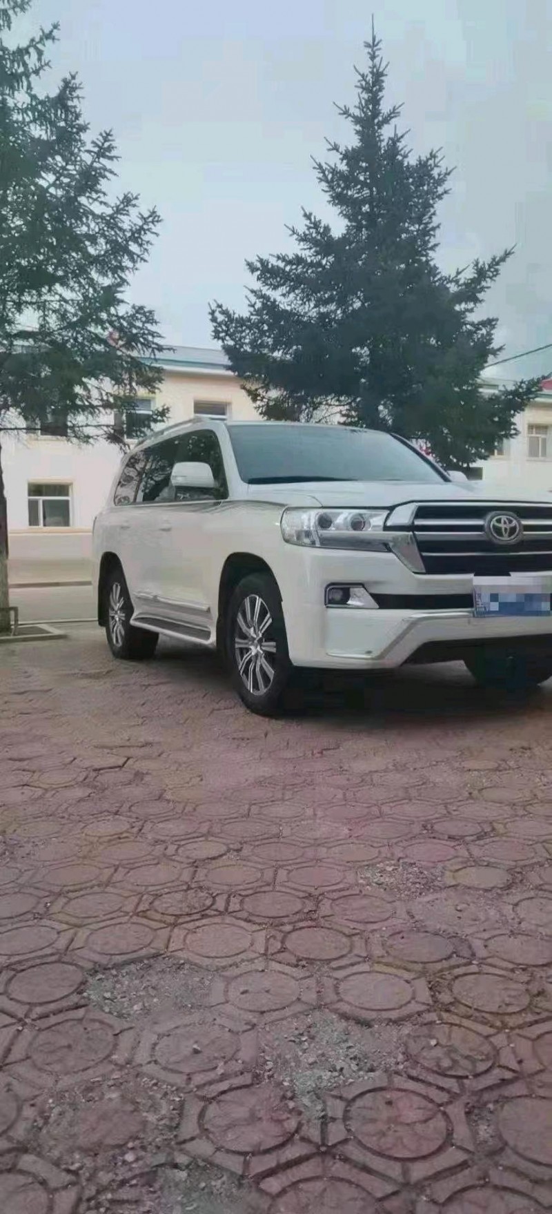 邯郸17年丰田兰德酷路泽3