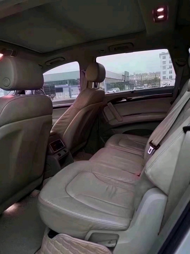 北京07年奥迪Q75