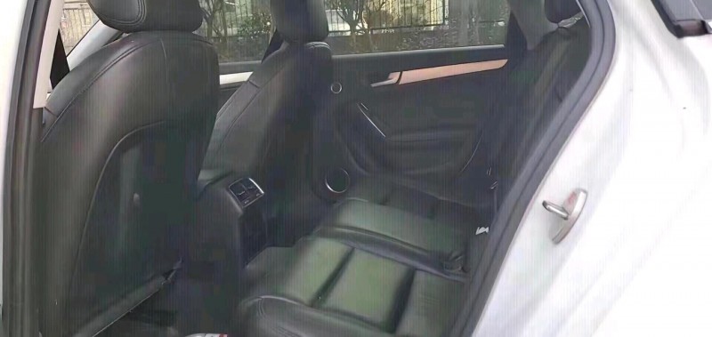 青岛16年奥迪A4L7