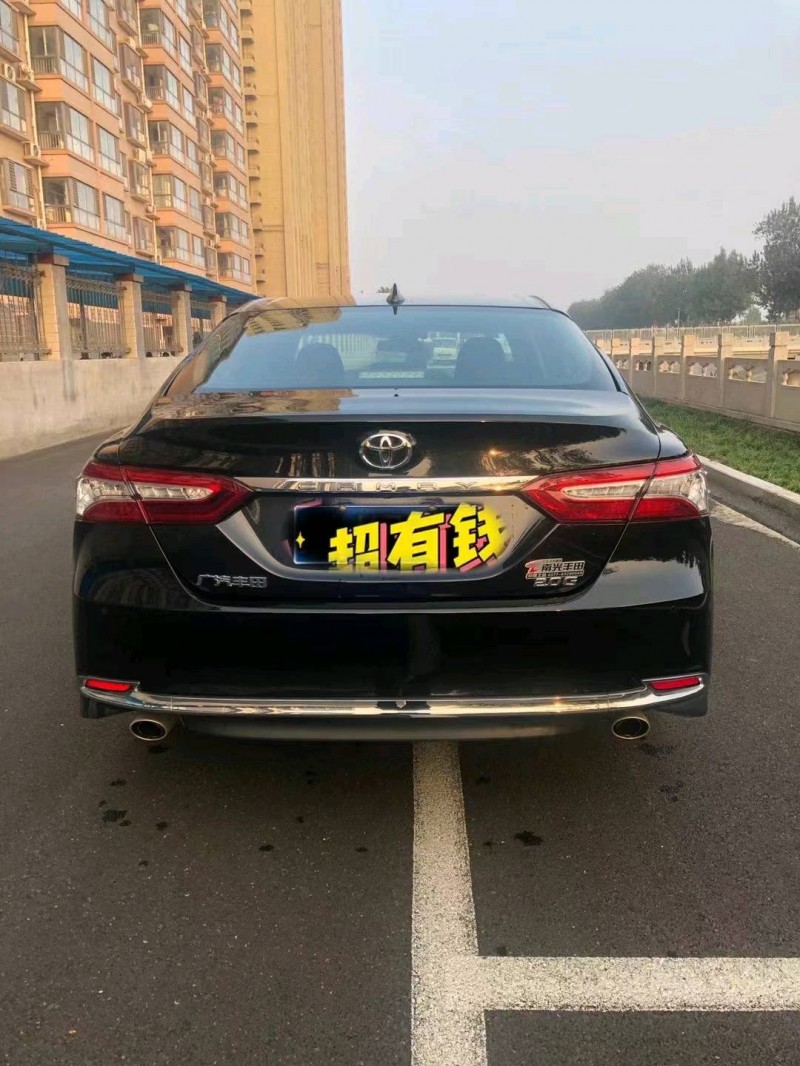 邯郸22年丰田凯美瑞4