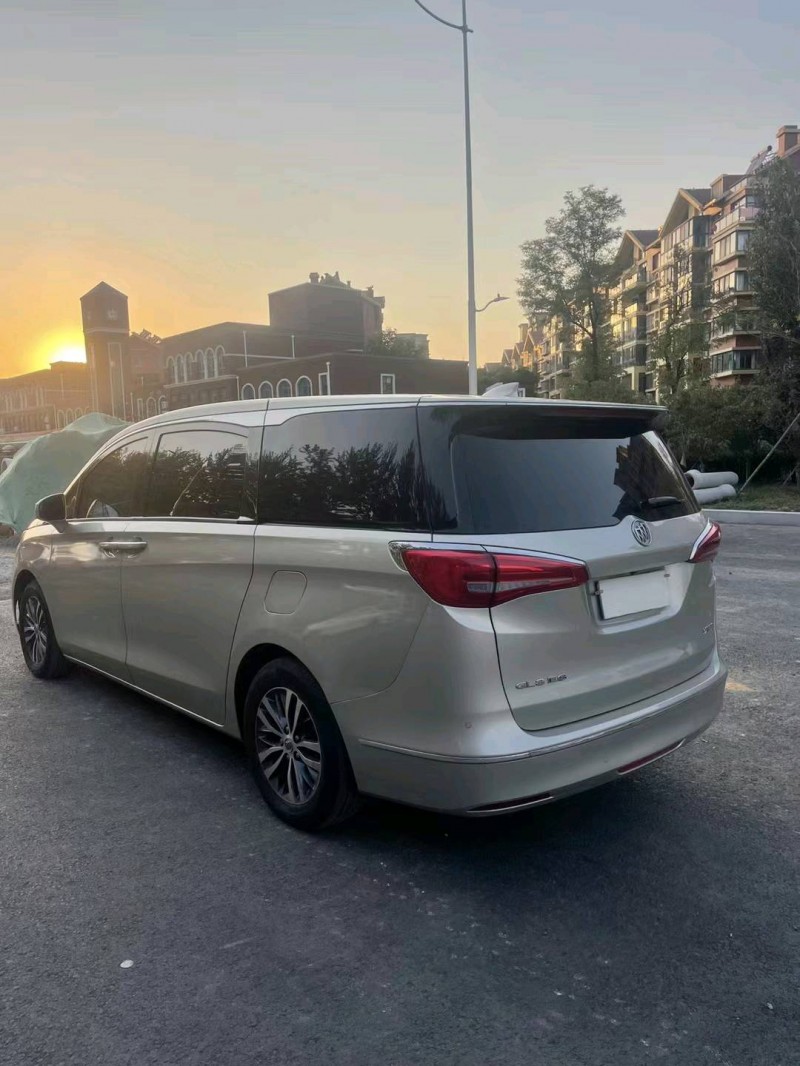 邯郸17年别克GL89