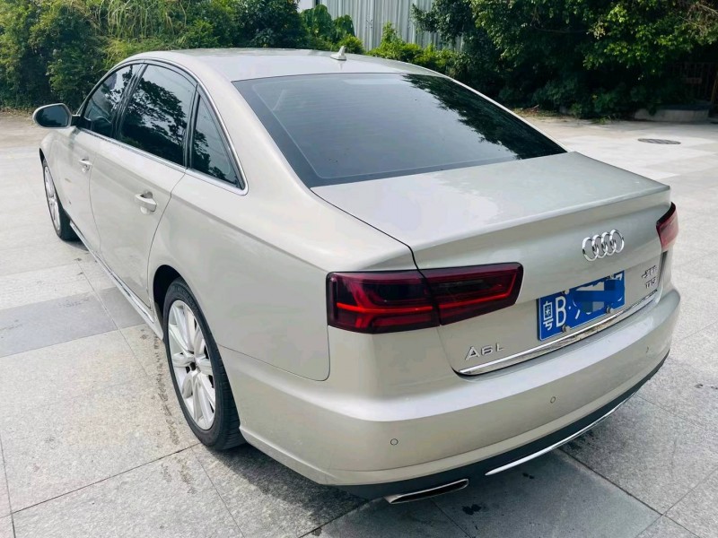 广州18年奥迪A6L8