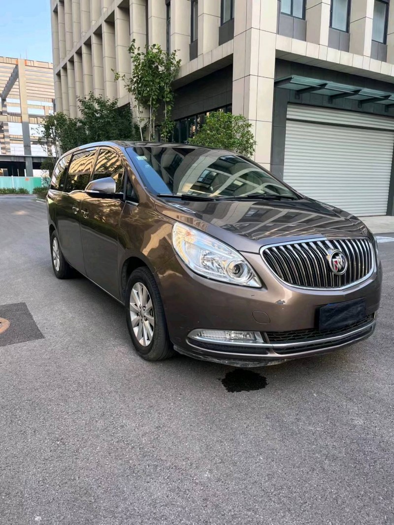 徐州16年别克GL83