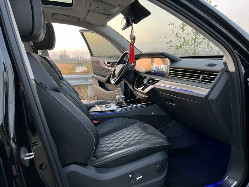 徐州20年红旗HS55