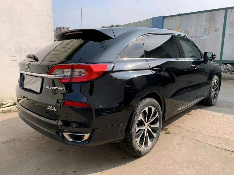 广州18年本田冠道8